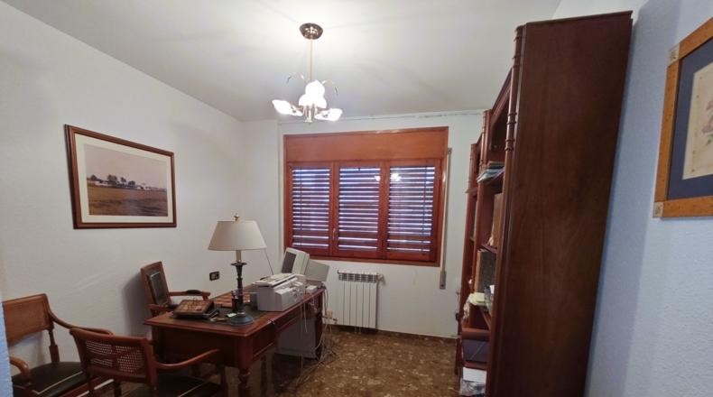 Tarragona - Л’Альдеа - 460m2