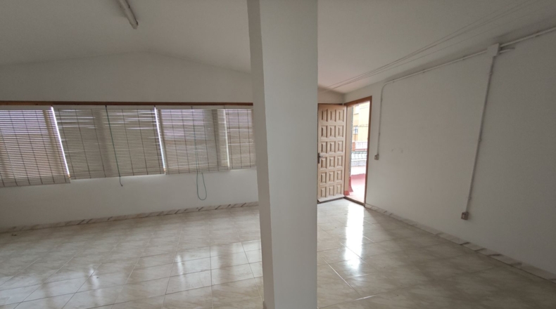 Tarragona - Л’Альдеа - 460m2