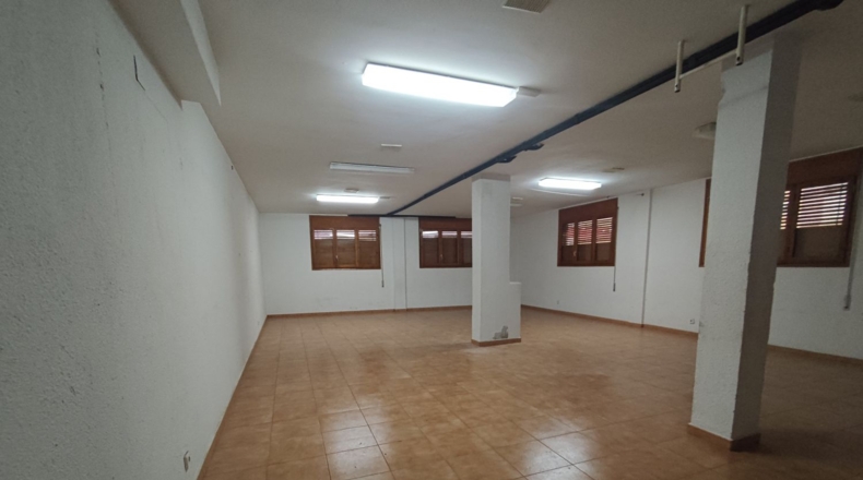 Tarragona - Л’Альдеа - 460m2