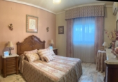Chalet independiente con terreno en venta en Córdoba ref: TR396127 foto