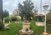 Chalet independiente con terreno en venta en Córdoba ref: TR396127 foto