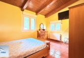 Chalet independiente con terreno en venta en Colindres ref: TR396124 foto