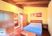 Chalet independiente con terreno en venta en Colindres ref: TR396124 foto