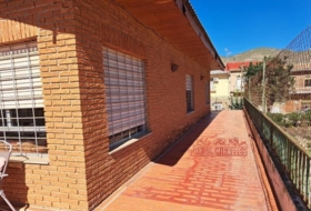Hondón de los Frailes 1450&nbsp;м²