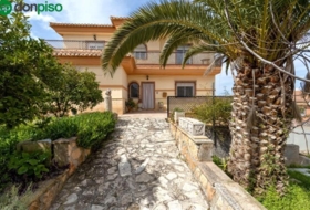 Escúzar 715&nbsp;m² 
