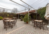 Chalet independiente con terreno en venta en la España, Dílar, ref: TR401472 foto