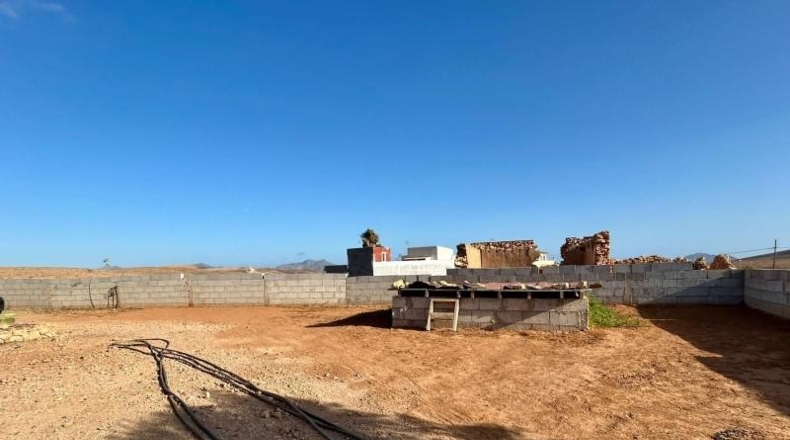 Las Palmas - Tuineje - 2175m2