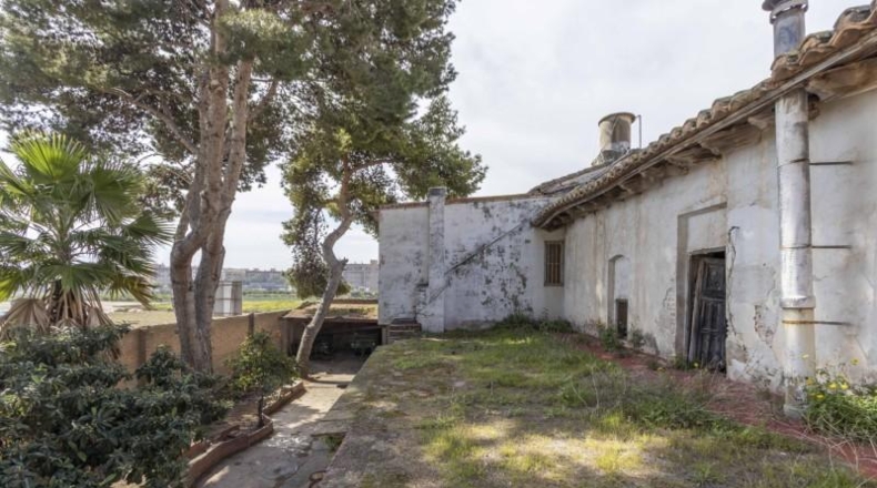 Valencia - Meliana - 904m2