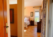Chalet independiente con terreno en venta en la España, Orihuela, ref: TR401506 foto