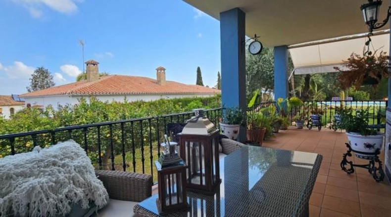 Málaga - Alhaurín de la Torre - 1025m2