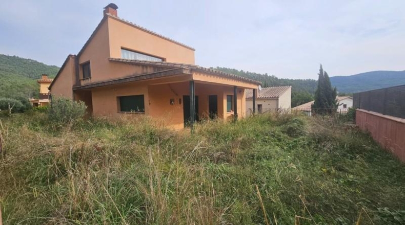 Gerona - Sant Llorenç de la Muga - 522m2