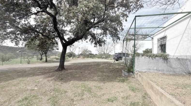 Huelva - Zalamea la Real - 72266m2