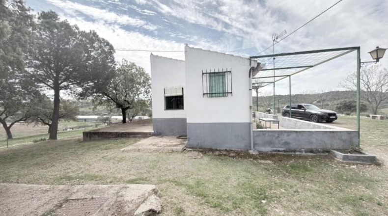 Huelva - Zalamea la Real - 72266m2