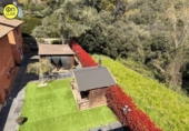 Дом с участком на продажу в городе l'Ametlla del Vallès Фото
