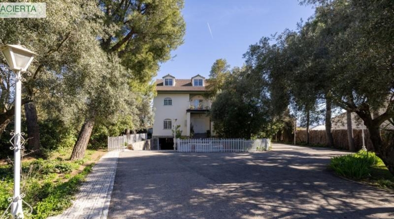 Granada - Atarfe - 2500m2