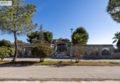 Chalet independiente con terreno en venta en la España, Atarfe, ref: TR396300 foto