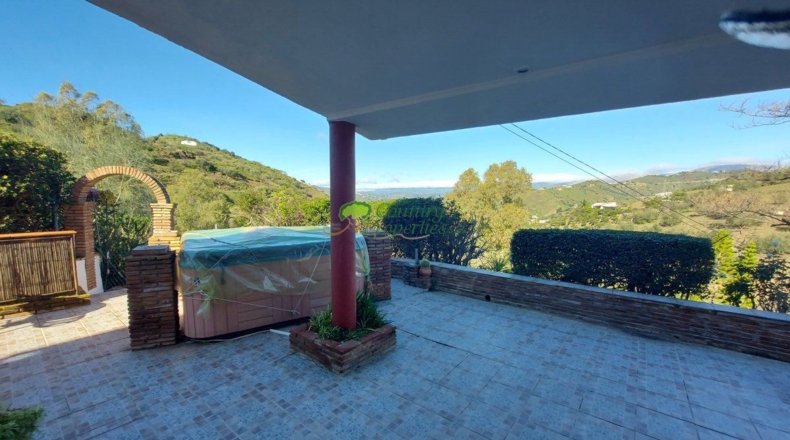 Málaga - Canillas de Aceituno - 1596m2