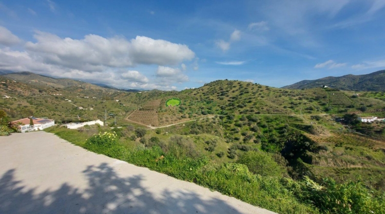 Málaga - Canillas de Aceituno - 3286m2