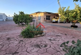 Utrera 1350&nbsp;м²