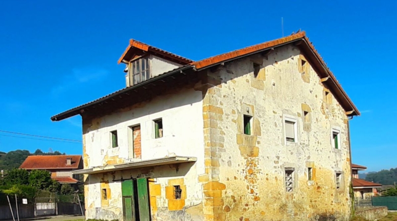 Cantabria - Bárcena de Cicero - 1100m2