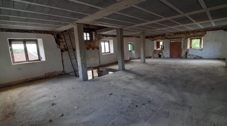 Cantabria - Bárcena de Cicero - 1100m2