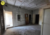 Отдельно стоящий дом с участком на продажу в городе Vila-sacra Фото