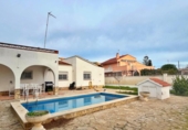 Chalet independiente con terreno en venta en la España, Amposta, ref: TR397055 foto