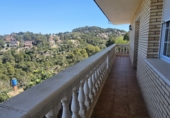 Xalet independent amb terreny en venda a Corbera de Llobregat ref.: TR396526 foto