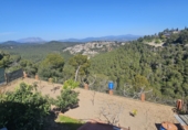 Xalet independent amb terreny en venda a Corbera de Llobregat ref.: TR396526 foto