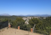 Xalet independent amb terreny en venda a Corbera de Llobregat ref.: TR396526 foto