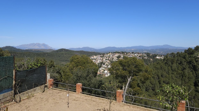 Barcelona - Corbera de Llobregat - 900m2
