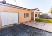 Chalet independiente con terreno en venta en la España, Marcilla, ref: TR396684 foto