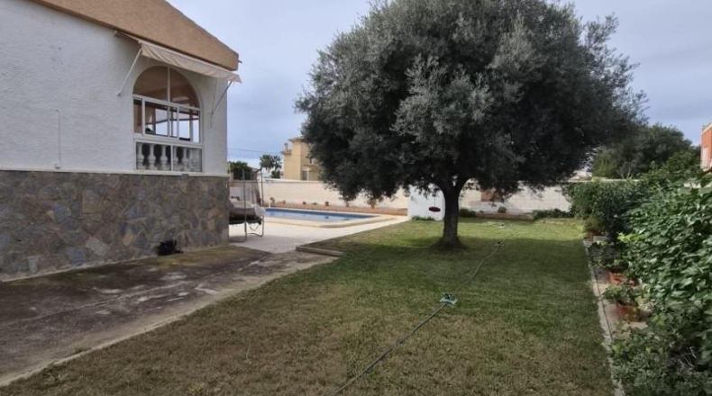 Alicante - Torrevieja - 220m2