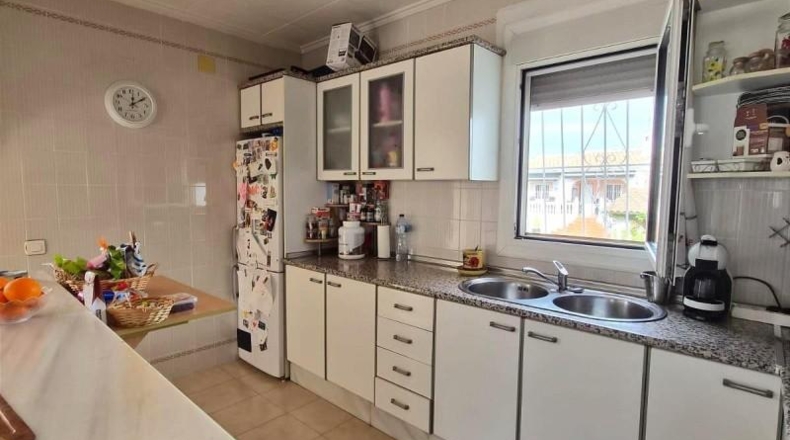 Alicante - Torrevieja - 220m2