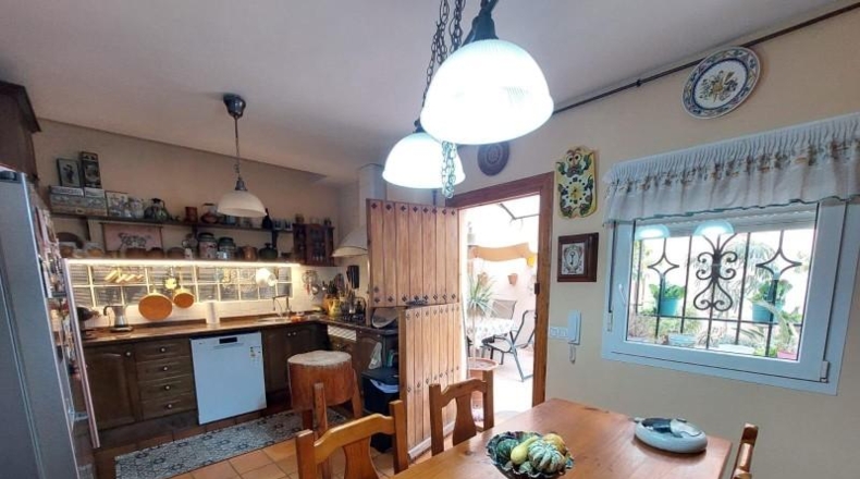 Almeria - Huércal-Overa - 368m2