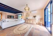 Chalet independiente con terreno en venta en la España, Alicante, ref: TR399321 foto