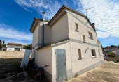 Дом с участком на продажу в городе el Vendrell Фото