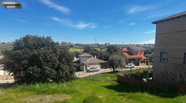 Toledo - Méntrida - 544m2