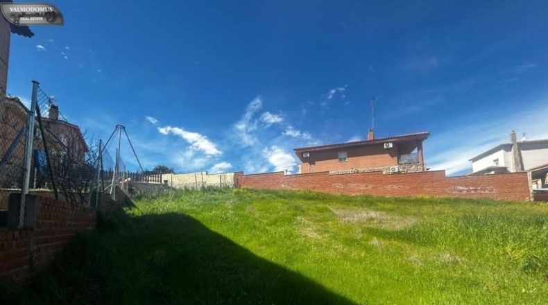 Toledo - Méntrida - 544m2