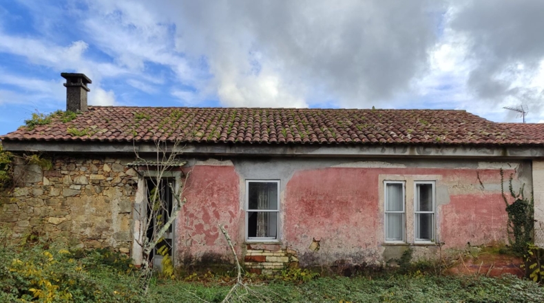 Pontevedra - O Seixo - 1300m2