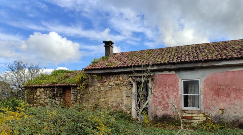 Pontevedra - O Seixo - 1300m2