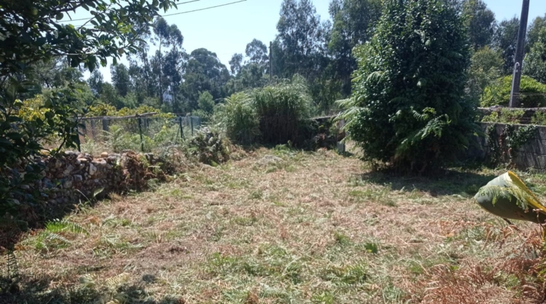 Pontevedra - O Seixo - 1300m2
