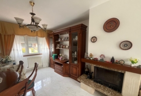 Oza 605&nbsp;m² 