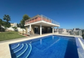 Villa con terreno en venta en Oropesa ref: TR396977 foto