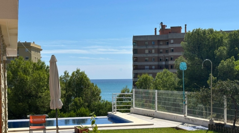 Кастельон - Oropesa del Mar - 641m2