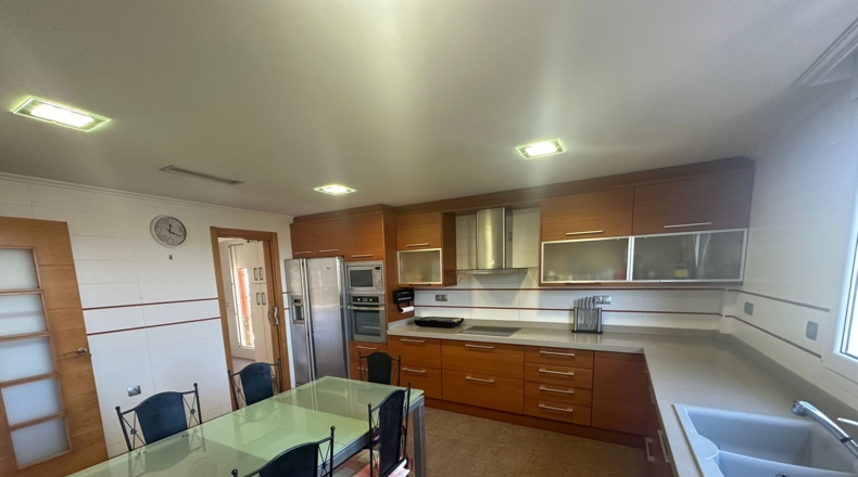Кастельон - Oropesa del Mar - 641m2