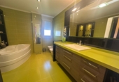 Villa con terreno en venta en Oropesa ref: TR396977 foto