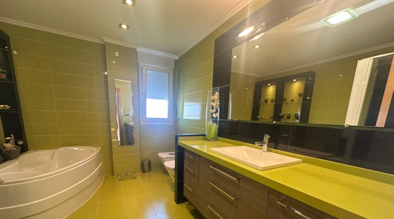 Кастельон - Oropesa del Mar - 641m2