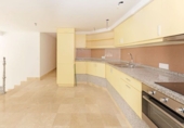 Chalet independiente con terreno en venta en Benahavís ref: TR396973 foto