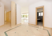 Chalet independiente con terreno en venta en Benahavís ref: TR396973 foto